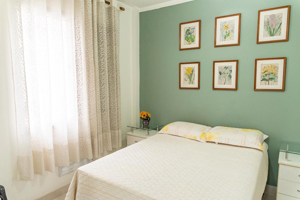 Apto A 250m Da Do Tombo No Guaruja-sp Apartamento *